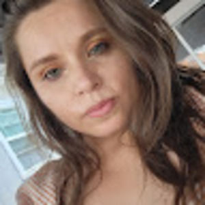 Meet your Posher, Karina